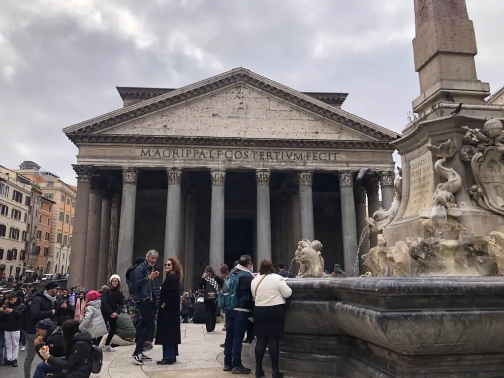 Pantheon outside