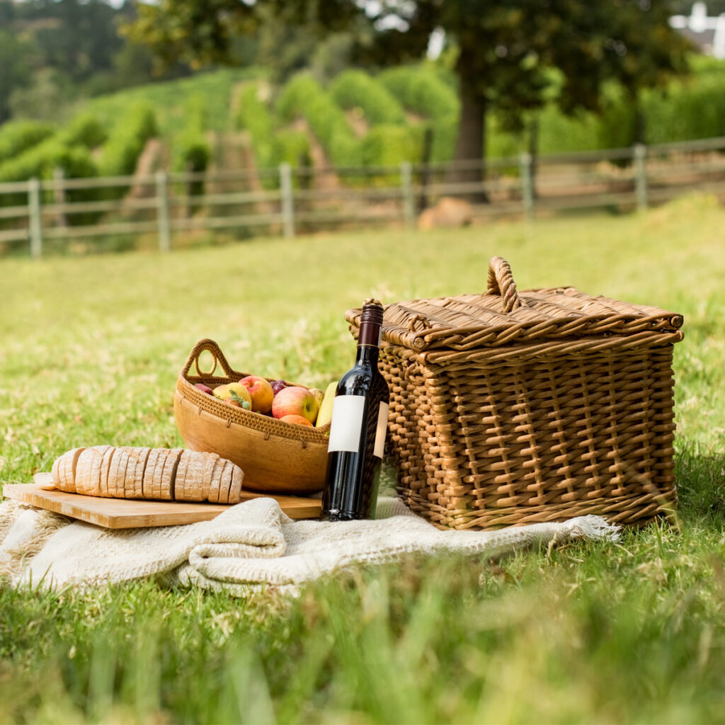 Picnic basket